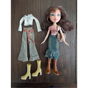 Bratz 2003 Dana Style It! Hippie Chic 1st Edition Doll and Clothes Set Complete